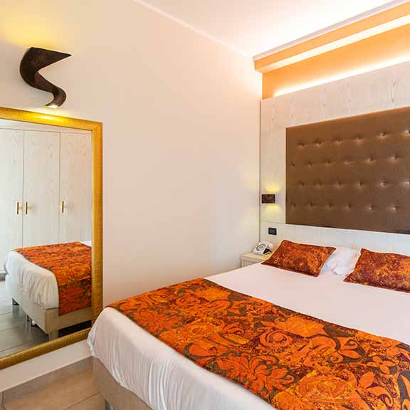 Rooms & Apartments, Hotel Villa Tiziana Marina di Massa